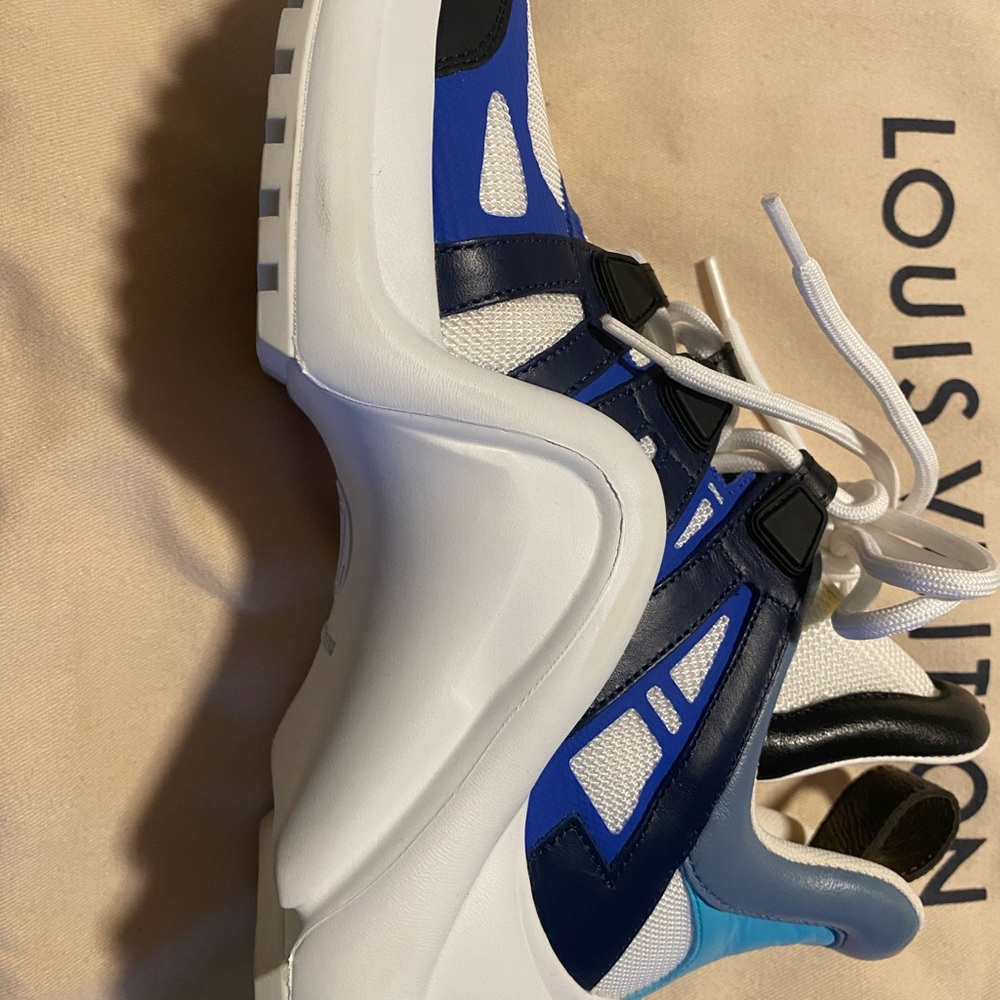 Worn once perfect condition Louis Vuitton sneakers! - Picture 2 of 4